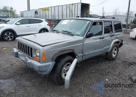 2000 Jeep Cherokee Sport из США, поврежденный, VIN 1J4FF48S1YL131481